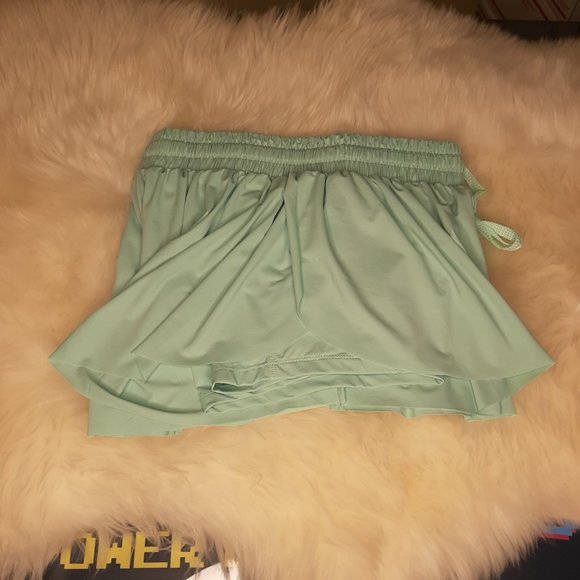 NWOT!!! Lightweight Tulip Style running Shorts Mint Green, inner shorts!!! - Picture 2 of 6